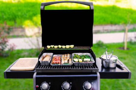 Gas oder Holzkohlegrill?